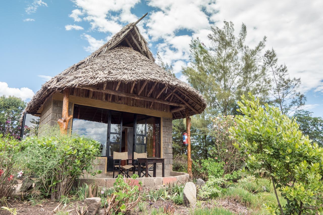 Mweiga Rhino Watch Safarilodge מראה חיצוני תמונה